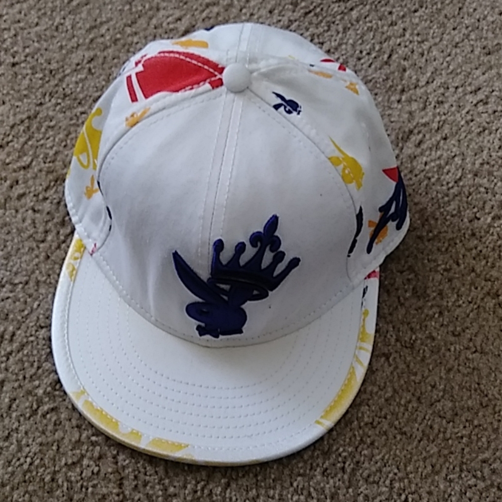 Used Mens Fitted Hat size 7 1/2